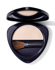 Dr. Hauschka izgaismotājs 01 illuminating