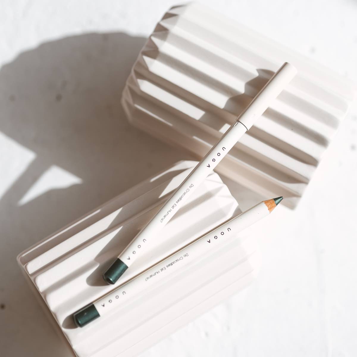 Uoga uoga Acu zīmulis