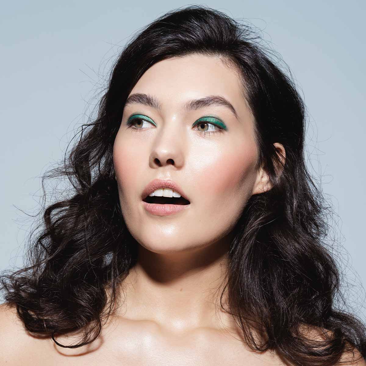 Uoga uoga Acu zīmulis