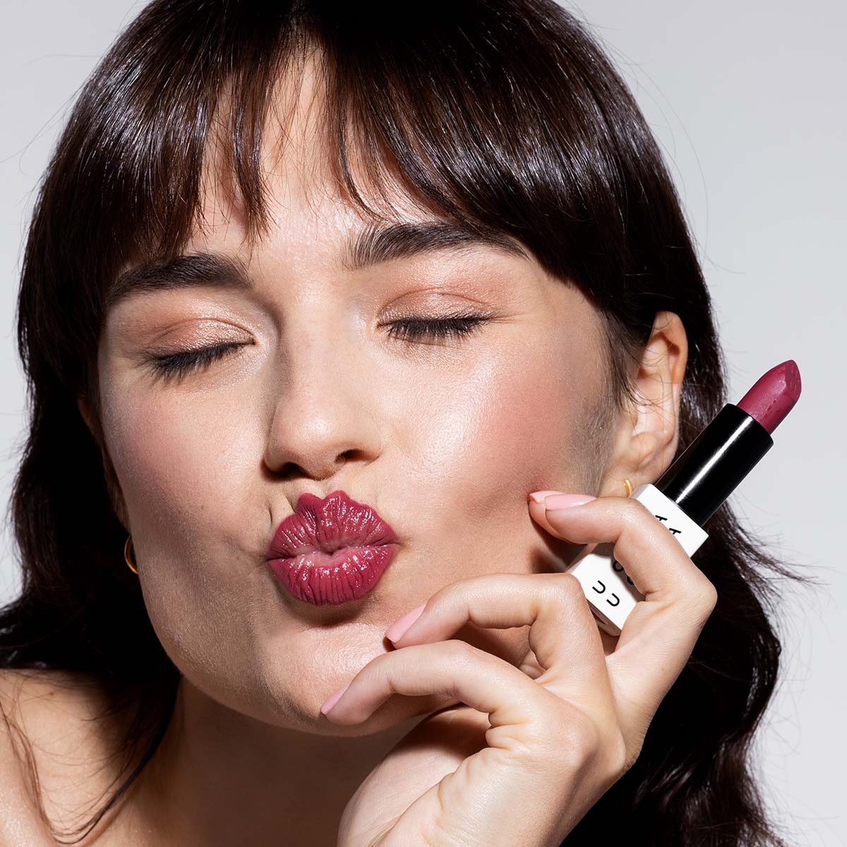 Uoga uoga Lūpu krāsa